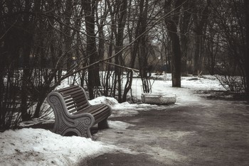 Оттепель / Оттепель в старом парке