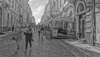 Черновицкая зарисовочка / Украина.Черновцы.ул.О.Кобылянской