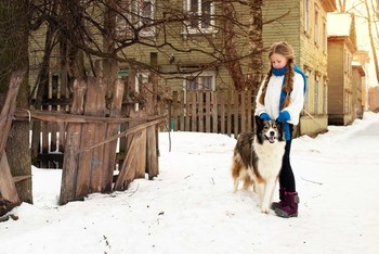 На улице Карла Маркса / модель Юлиана Смирнова
причёска Галина Князева