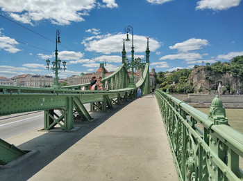 &nbsp; / Мост Свободы в Будапеште