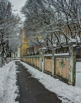 Городские маршруты / шагая по улице Красной