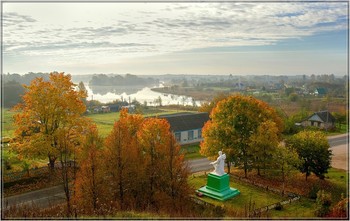 Осеннее утро / Осень,агрогородок Вороничи.