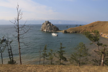 Остров Ольхон на озере Байкал / Остров Ольхон на озере Байкал