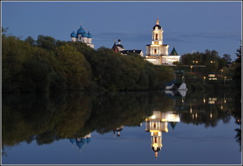 тихий вечер / Высоцкий монастырь