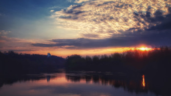 «Рассвет над рекой» / Десна, раннее утро.