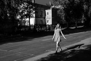 В теневой стороне улице / модель Даша Басина