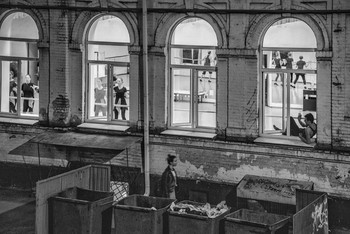 &nbsp; / взгляд из окна