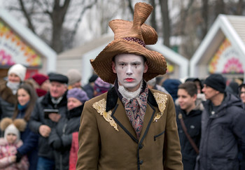 Непопулярное место / Весна 2019