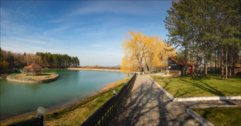 В парке / Пятигорск, Иноземцево