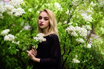 Белая сирень / модель Саша Слюсарь
визаж и укладка Людмила Танковская