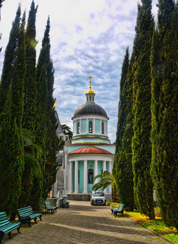 Свято-Михайло-Архангельский собор. / Храм