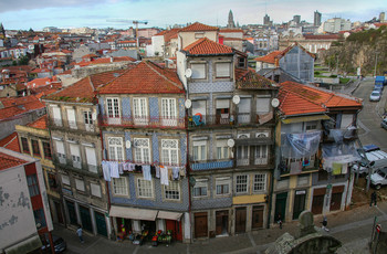 Визитная карточка города / г. Порто и его традиционная керамическая плитка - азулежу