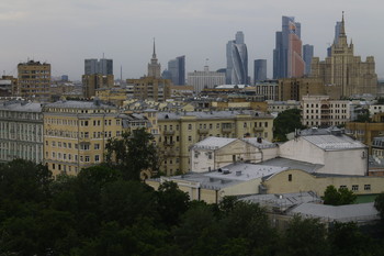 Вид на Москву (Большой Гнездниковский переулок,10) / Вид на Москву (Большой Гнездниковский переулок,10)