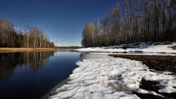 Апрель / ***