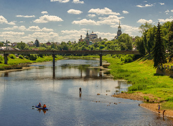 Жаркий июнь в Торжке / ***