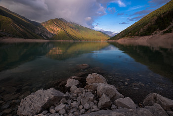 Озеро Кара-Суу / Киргизия