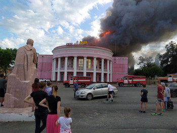 Знойный денек / Пекло...