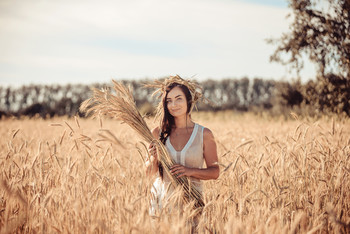 Пшеничное поле. Анастасия / Md - Анастасия Комарчук
Mua&amp;Hair - Ирина Карпищук