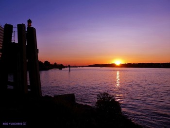 Закат на Эльбе / Альбом «Вечер, ночь»: http://fotokto.ru/id156888/photo?album=76583