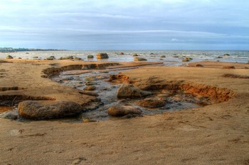 Размытый берег / Финский залив