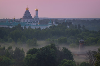Истринские зарисовки / Вид на Ново-Иерусалимский монастырь