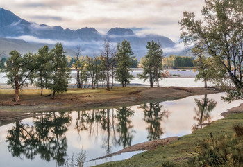 Morning .... Reflection ..... / Утро в горах.