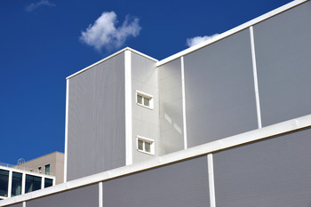 Три цвета: серый / Москва