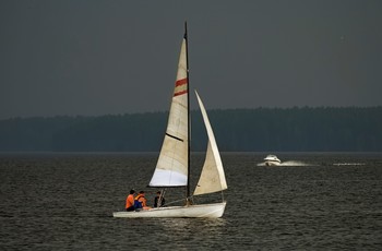 лодочки / Город Лесной, 13 августа 2019 года от Р. Х.