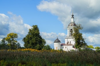 Никольская надвратная церковь Авраамиева Богоявленского монастыря / ***