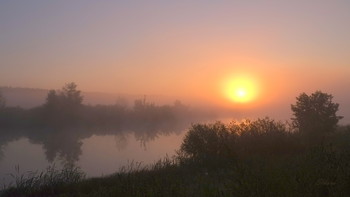 Тихое утро. / Осеннее утро. Озеро Сосновое.