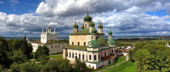 Горицкий Успенский монастырь / Успенский Горицкий монастырь является одной из жемчужин города Переславля-Залесского, входящего в Золотое кольцо России.