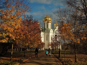 &nbsp; / Осень в городе
Собор святой великомученицы Екатерины