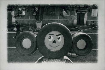 &nbsp; / Описывать фото словами??? Может ещё объяснять смысл анекдотов?