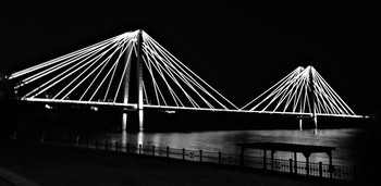 Вантовый мост Красноярска / Мост,ночь