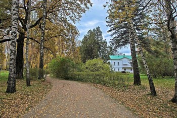 В Ясной Поляне осенью / Осень в усадьбе Л.Н.Толстого осенью