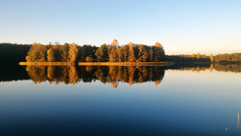 Признаки осени / Осень на озере Маргис