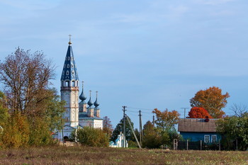 Золотая осень в Кузнецово. / Красивое село Кузнецово находится в Шуйском районе Ивановской области.
