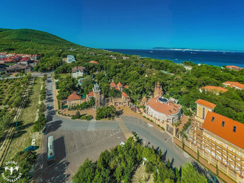Старый Парк Кабардинка / Старый Парк - культурный центр в Кабардинке
