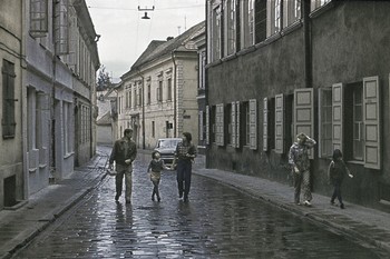 Все изменилось / Улочка Вильнюса 1974 год...
Зенит Е, Индустар 50.