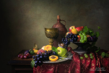 Летнее изобилие / фруктовый натюрморт в стиле барокко