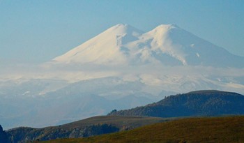 В утренней дымке..... / КБР. Джилы-Су. Октябрь