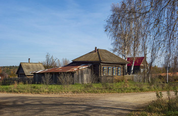 Домик у дороги / Деревня Снегири. Пемрский край