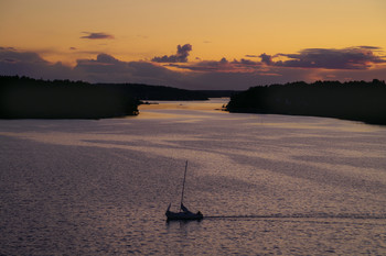 Чуть ночь превратится в рассвет / ...