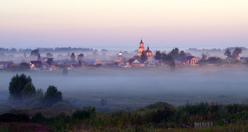 Чуть ночь превратится в рассвет / Рассвета робкие объятья ...