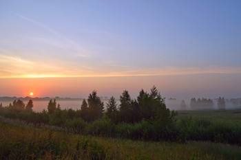 Чуть ночь превратится в рассвет / На зорьке