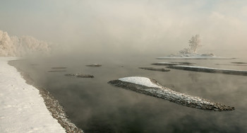 Зимние островки... / Красноярск. Река Енисей.