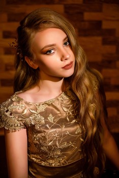 &nbsp; / модель Кристина Шишова
визаж и волосы Людмила Танковская