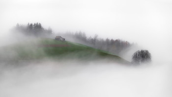Остров в тумане / Словения, ноябрь 2019