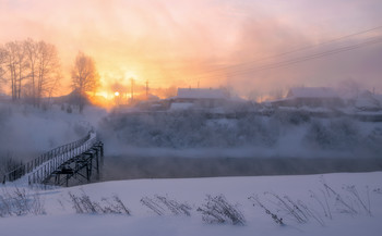 Морозным утром. / Утро морозное. Парящая река Белая Холуница.