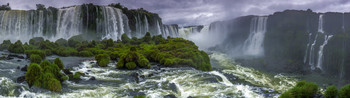 Игуазу / Водопады Игуазу на границе между Аргентиной и Бразилией